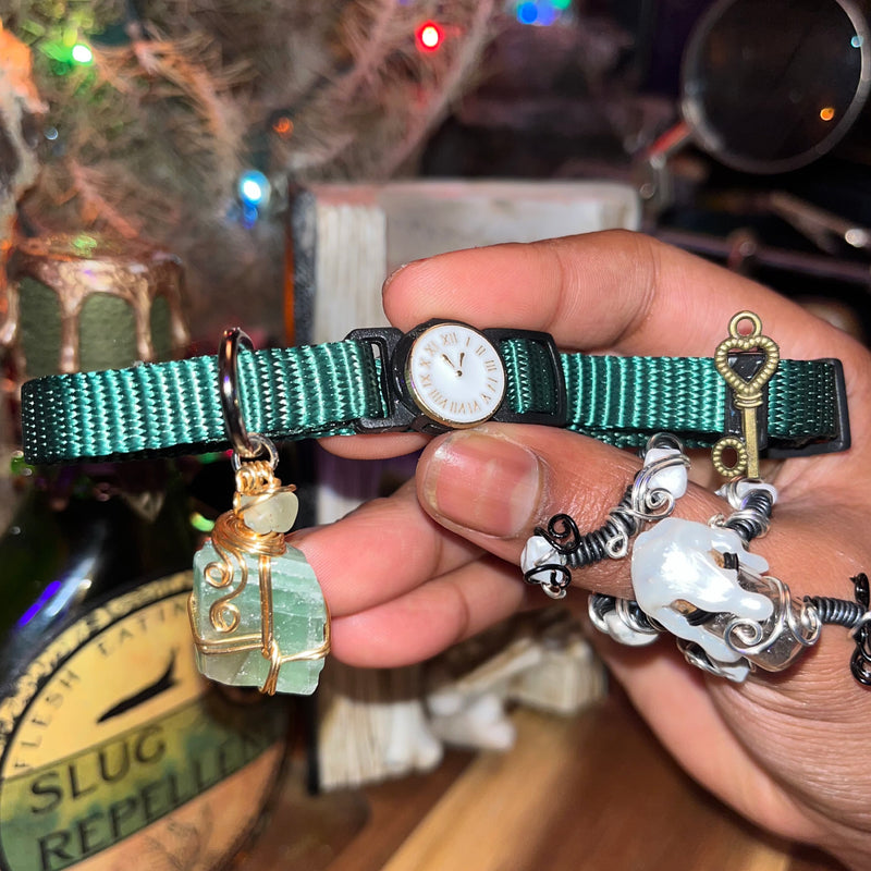 Medium Crystal Cat Collars